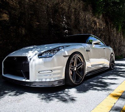 Фото дисков Vossen VFS-5 на Nissan GT-R