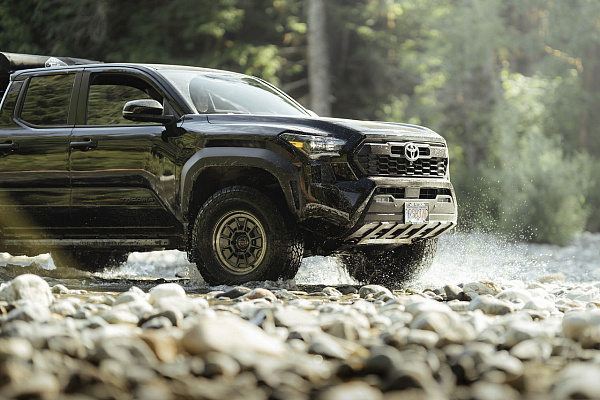 Фото дисков Black Rhino MONDO Матовый графит на  Toyota Tacoma IV