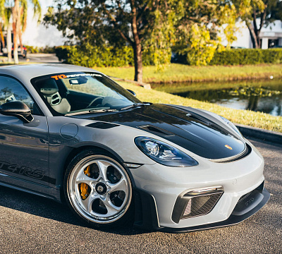 Фото дисков HRE 522 на Porsche Cayman III