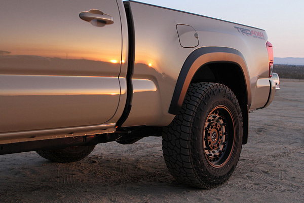 Фото дисков Black Rhino ARSENAL  на Toyota Tacoma III