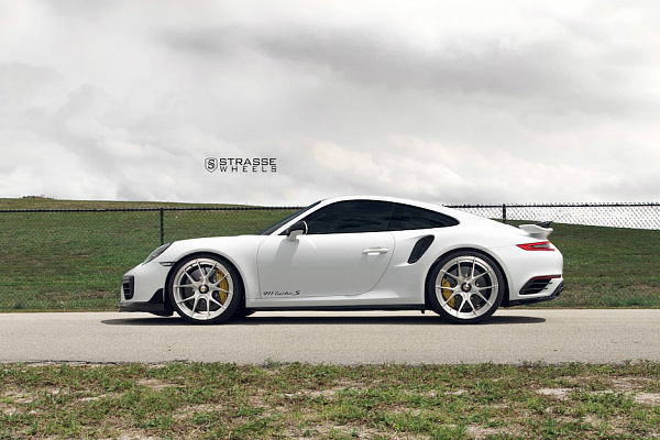Фото дисков Strasse Wheels SM5R Deep Concave Monoblock Глянцевый лак на Porsche 911 VII