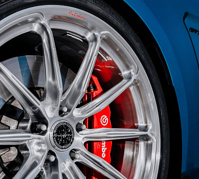 Фото дисков Brixton Forged R11-RS на Ford Mustang VI