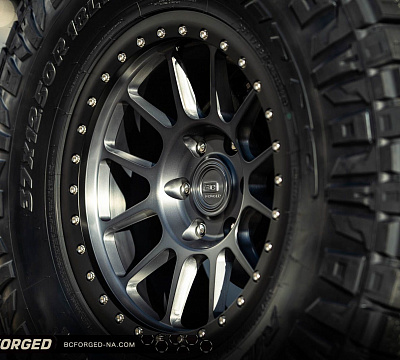 Фото дисков BC Forged RD03-BL на Ford Bronco