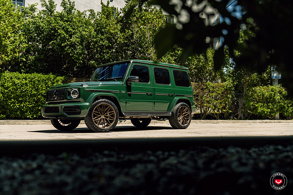 Фото дисков Vossen S21-02 Сатиновая бронза на Mercedes-Benz G-Class III