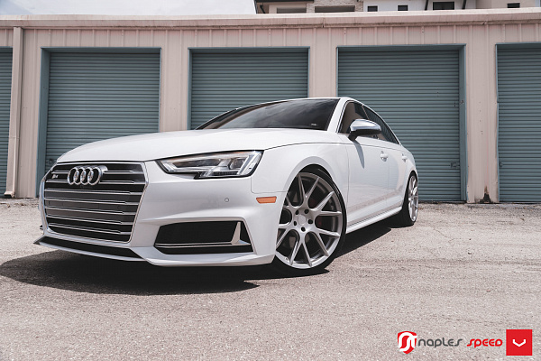 Фото дисков Vossen VFS-6 Серебро на Audi A/S/RS 4 (B9)