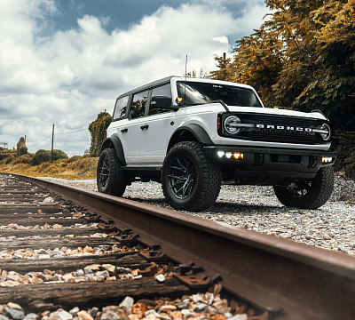 Фото дисков Vossen HF6-4 на Ford Bronco
