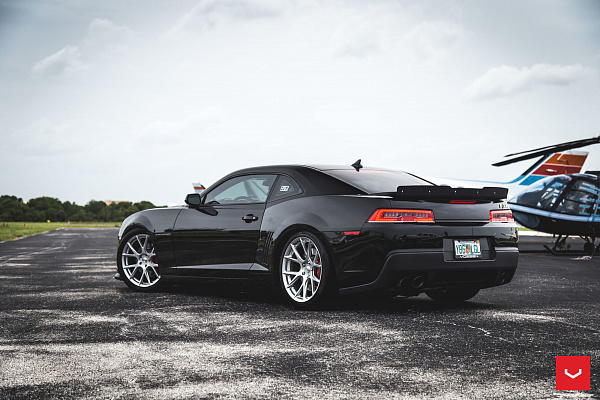 Фото дисков Vossen VFS-6 Серебро на Chevrolet Camaro V