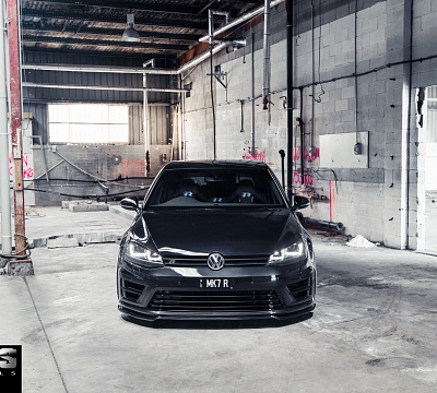 Фото дисков Vossen VFS-2 на Volkswagen Golf VII