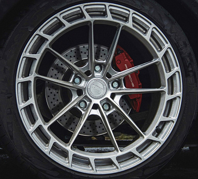 Фото дисков Bola FP3 на Porsche Cayman I
