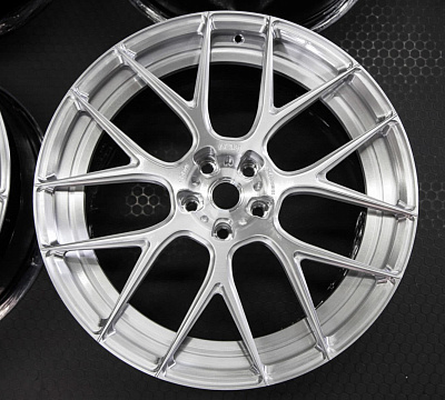 ADV.1 ADV8 M.V2 SL