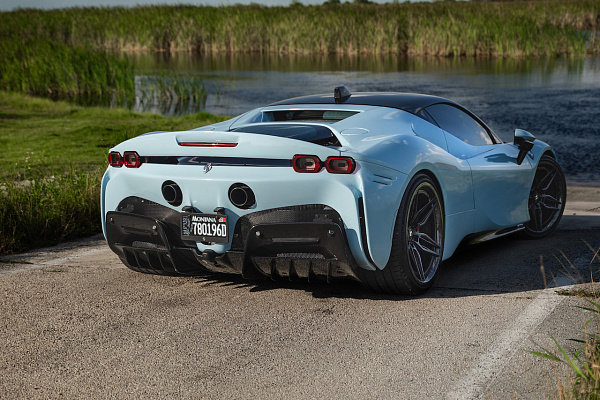 Фото дисков Strasse Wheels SV4-RS Deep Concave FS Черный сатин на Ferrari SF90