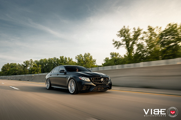 Фото дисков Vossen EVO-3 Глянцевый лак на Mercedes-Benz E-Class (W213, S213, C238)