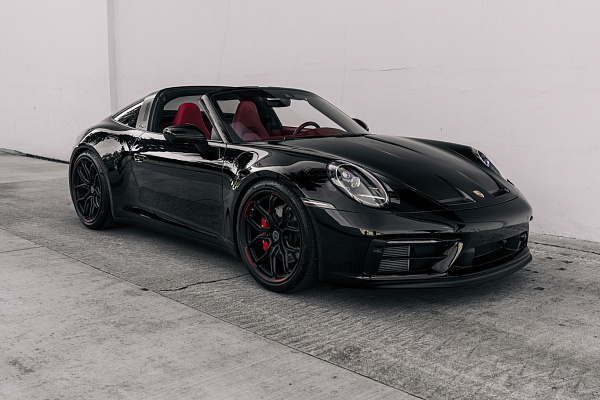 Фото дисков Brixton Forged CM5-RS Черный матовый на Porsche 911 VIII