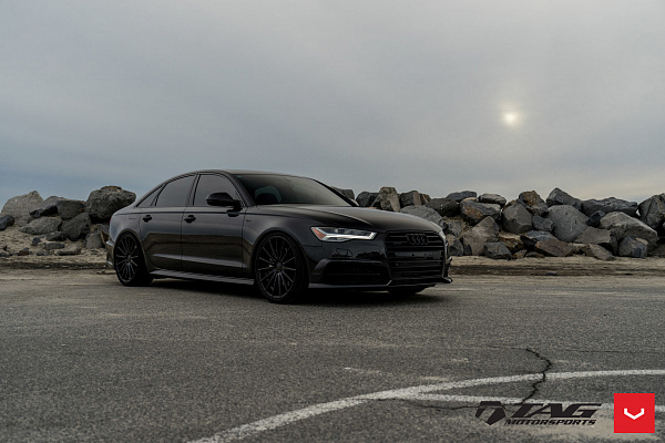Фото дисков Vossen VFS-2 Черный глянец на Audi A/RS 6 (C7)