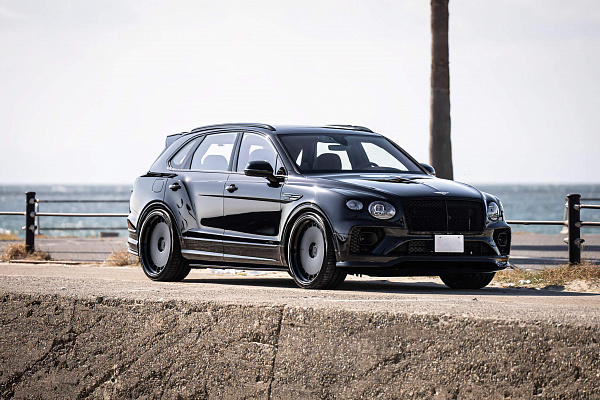 Фото дисков HRE 935 Черный сатин на Bentley Bentayga