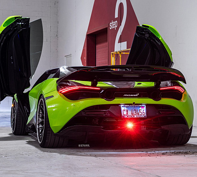 Фото дисков Strasse Wheels SV10M Deep Concave FS на McLaren 720S