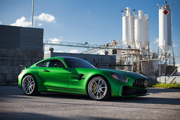Фото дисков Anrky AN31 Глянцевый лак на Mercedes-Benz AMG GT I