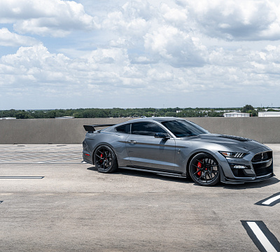 Фото дисков Vossen S21-01 на Ford Mustang VI