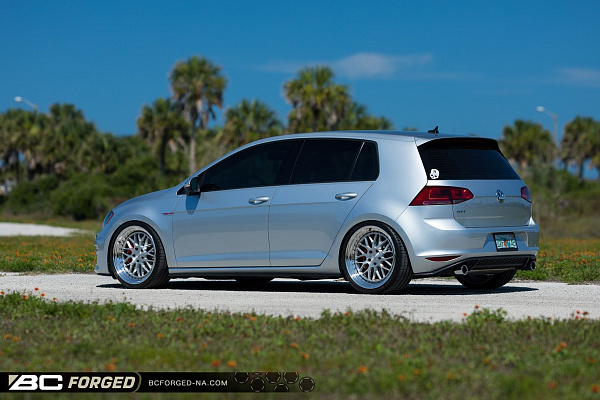 Фото дисков BC Forged LE81 // MLE81 Глянцевый лак на Volkswagen Golf VII