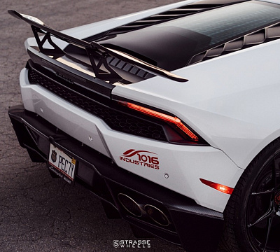 Фото дисков Strasse Wheels SM5R Deep Concave Monoblock на Lamborghini Huracan