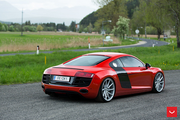 Audi R8