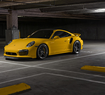 Фото дисков HRE S107 на Porsche 911 VII