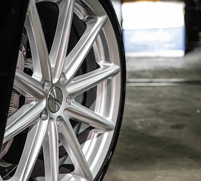 Фото дисков Vossen VFS-10 на Mercedes-Benz C-Class (W205)