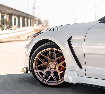 Фото дисков MRR FS01 на Kia Stinger