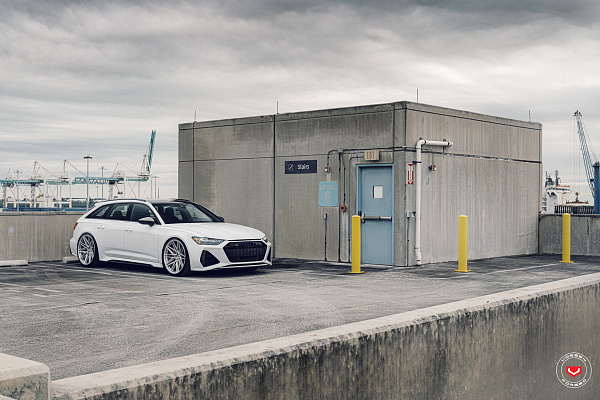 Фото дисков Vossen EVO-5R Черный глянец на Audi A/RS 6 (C8)