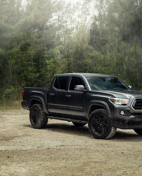 Фото дисков HF6-5 Черный сатин на Toyota Tacoma III