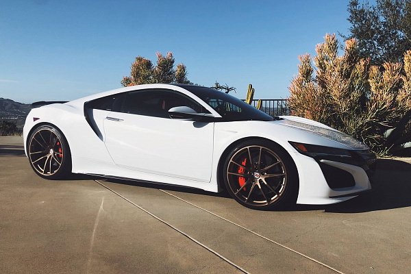 Фото дисков HRE P104 Сатиновая бронза на Acura NSX II