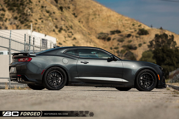 Фото дисков BC Forged LE10 // MLE10 Черный матовый на Chevrolet Camaro VI
