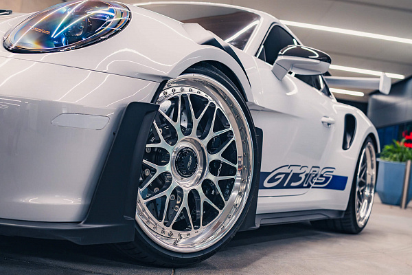 Фото дисков HRE 300 Полированный лак на Porsche 911 VIII