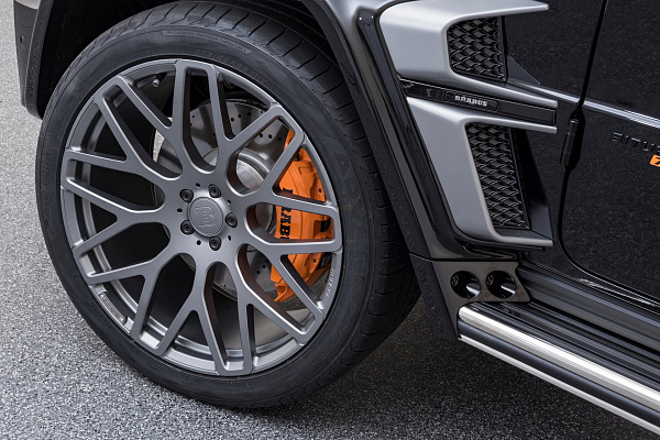 Фото дисков BRABUS Monoblock Y (Platinum Edition) Сатиновый графит на Mercedes-Benz G-Class III