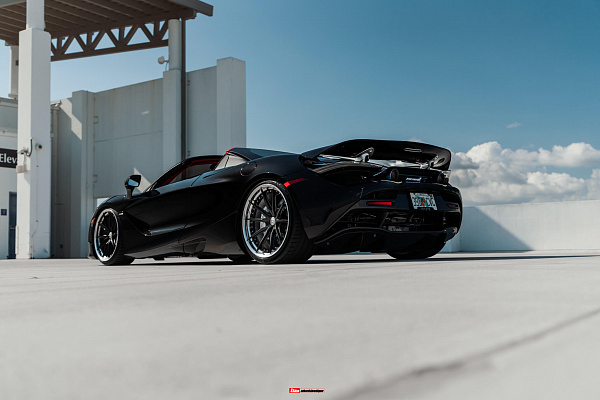 Mclaren 720S