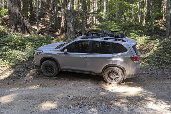 Фото дисков Black Rhino ARCHES Черный матовый на Subaru Forester SK