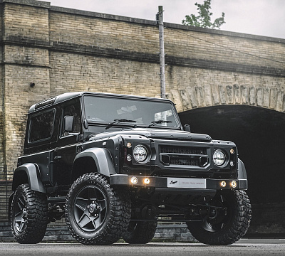Фото дисков Kahn Mondial Retro на Land Rover Defender I