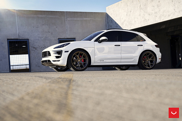 Фото дисков Vossen HF-5 Сатиновая бронза на Porsche Macan I