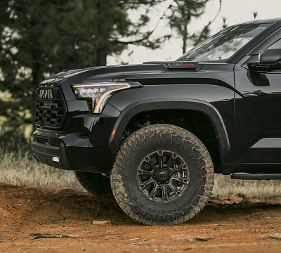 Фото дисков Black Rhino DIAMONDBACK на Toyota Sequoia III