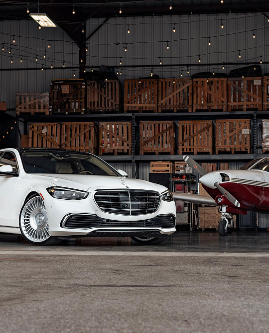 Фото дисков TIARA Серебро на Mercedes-Benz S-Class (W223)