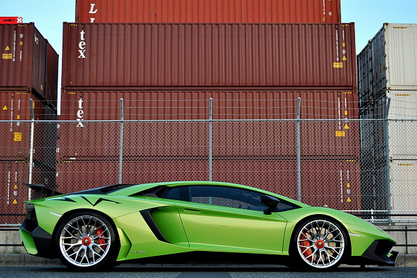 Фото дисков Anrky AN10 Полированный лак на Lamborghini Aventador