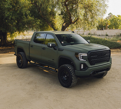 Фото дисков Black Rhino AXLE на GMC Sierra IV