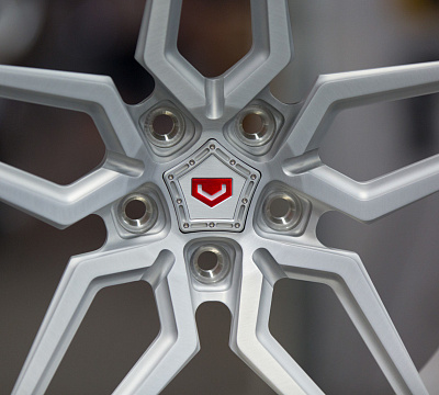 Vossen M-X1
