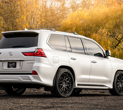 Фото дисков Vossen S17-07 (3-Piece) на Lexus LX III