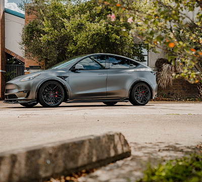 Фото дисков Vossen HF-7 на Tesla Model Y