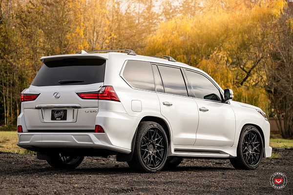 Фото дисков Vossen S17-07 (3-Piece) Черный сатин на Lexus LX III