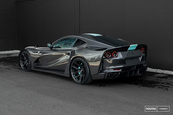 Фото дисков NOVITEC NF11 Черный глянец на Ferrari 812