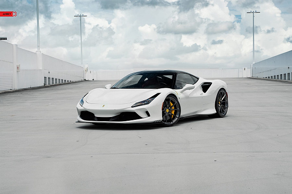 Фото дисков Anrky AN12 Глянцевый темный лак на Ferrari F8