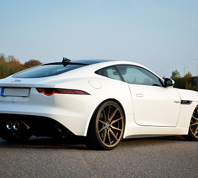 Фото дисков Vossen HF-3 на Jaguar F-Type