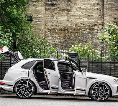 Фото дисков Kahn Type 54 на Bentley Bentayga
